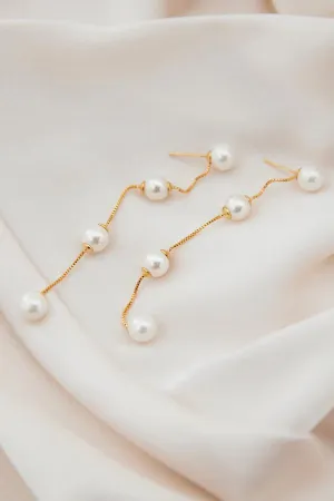 Amélie George IMOGEN - LONG PEARL CHAIN WEDDING EARRINGS - GOLD