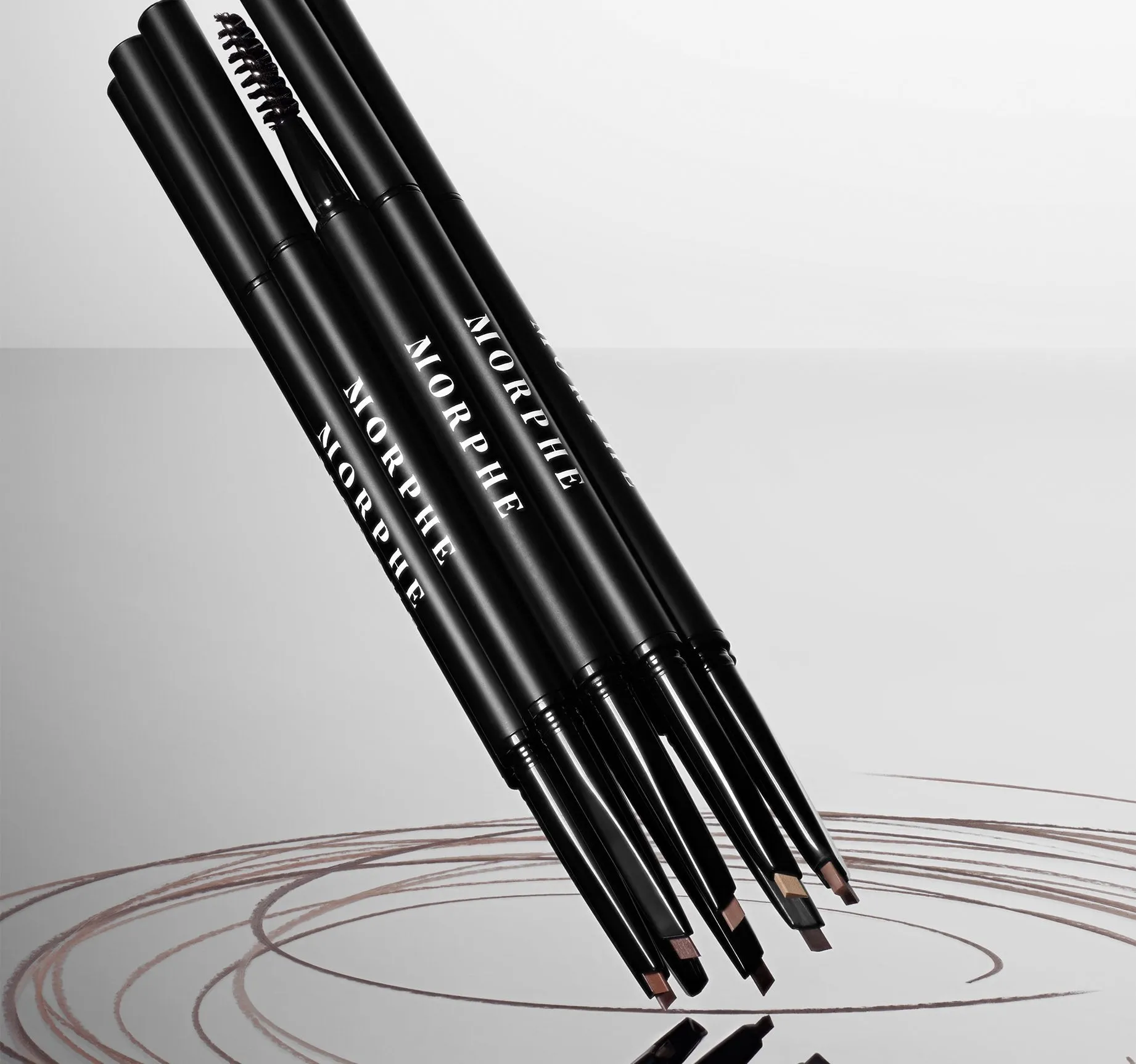 Definer Dual-Ended Brow Pencil & Spoolie - Latte